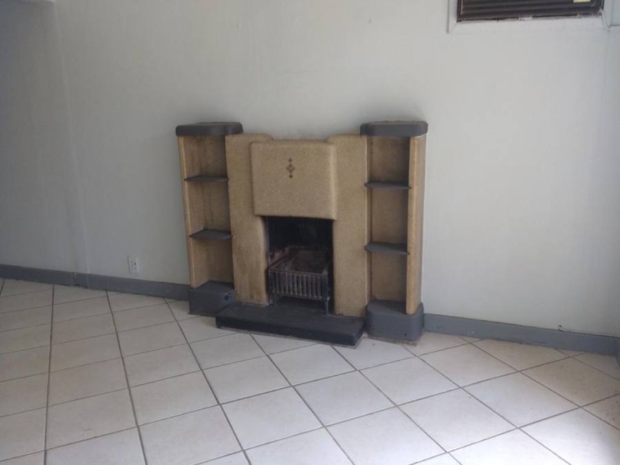  Bedroom Property for Sale in Bloemhof North West
